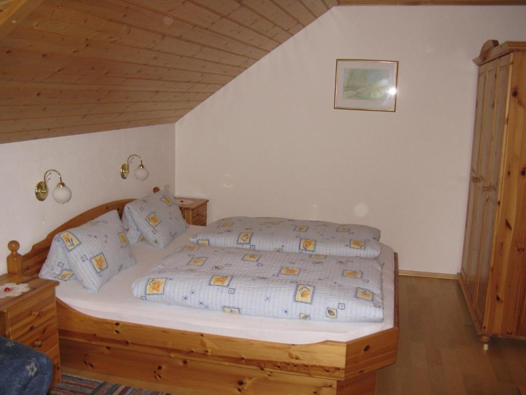 Haus Pfarrkirchner Apartment Mauterndorf  Bilik gambar
