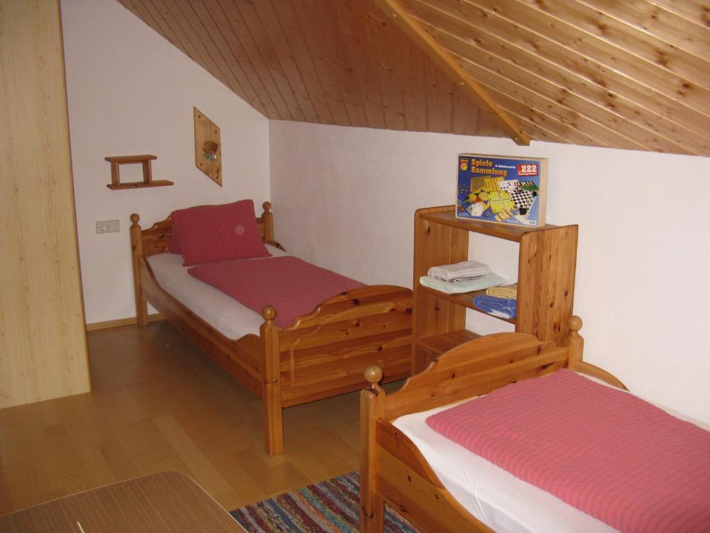 Haus Pfarrkirchner Apartment Mauterndorf  Bilik gambar
