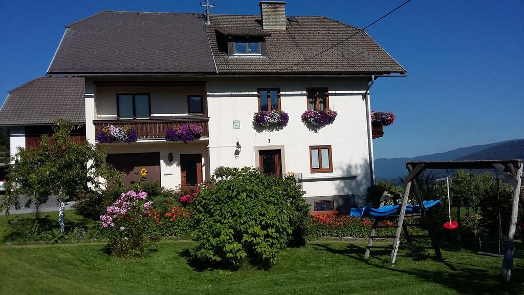 Haus Pfarrkirchner Apartment Mauterndorf  Luaran gambar