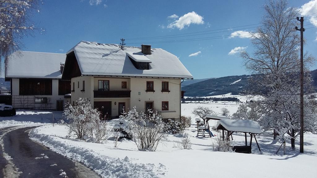 Haus Pfarrkirchner Apartment Mauterndorf  Luaran gambar