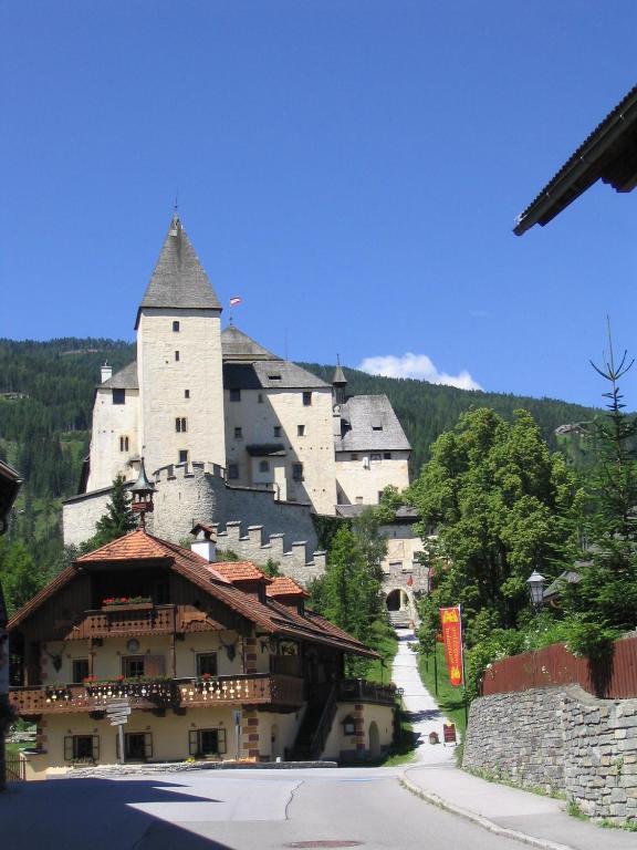 Haus Pfarrkirchner Apartment Mauterndorf  Luaran gambar
